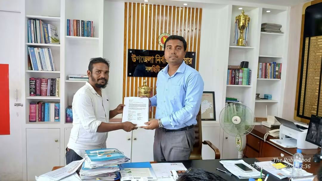 নলছিটিতে নদী ভাঙন রোধ ও পুনর্বাসনের দাবিতে ৪৫টি ক্ষতিগ্রস্ত পরিবারের তালিকা জমা