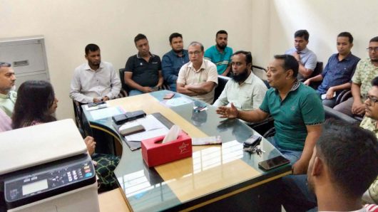 জনদুর্ভোগ ও নাগরিক সেবা নিয়ে উজিরপুরে সাংবাদিক-এসিল্যান্ড মতবিনিময়