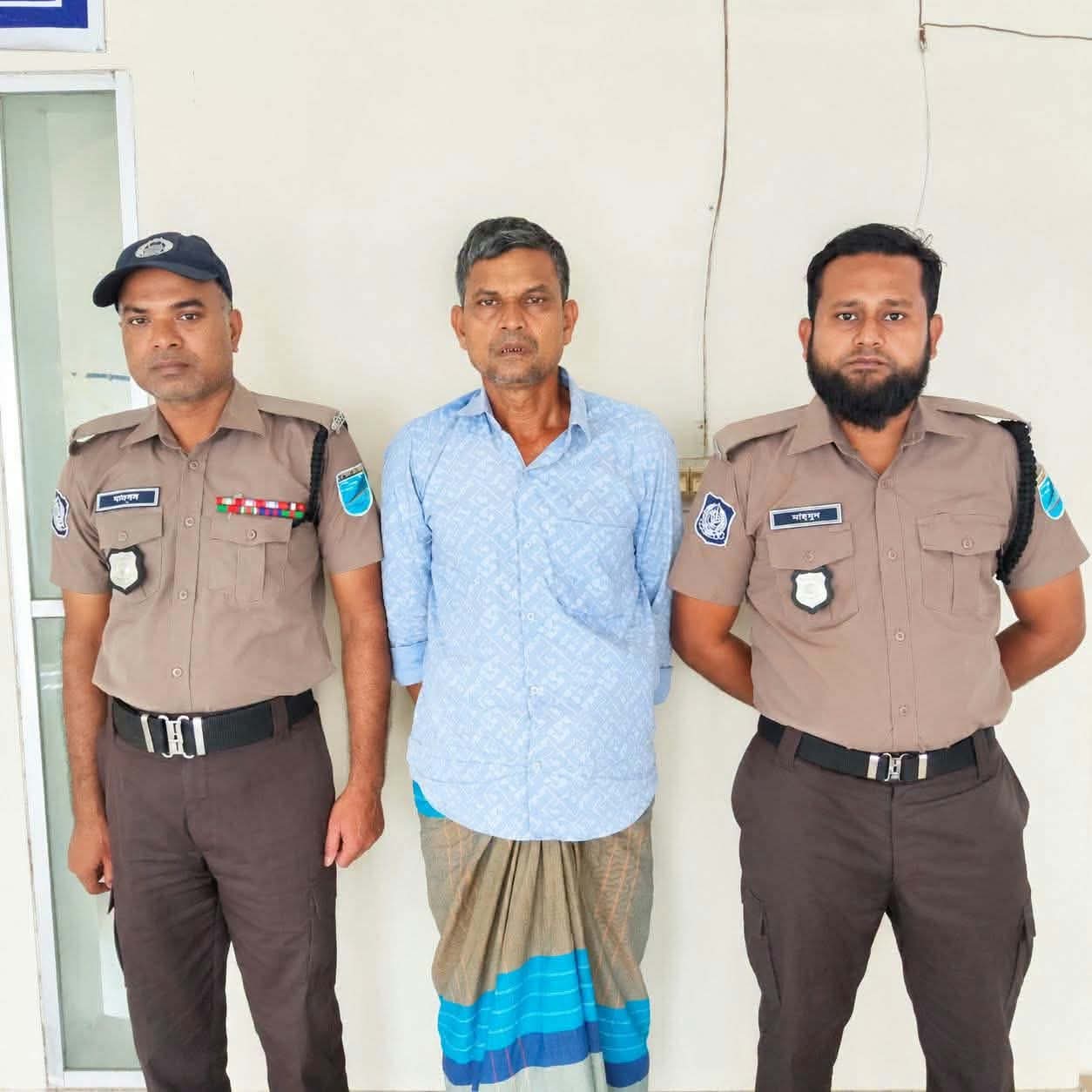 ডাসারে পরকীয়ার জেরে স্ত্রীকে শ্বাসরোধে হত্যার অভিযোগ, স্বামী গ্রেপ্তার